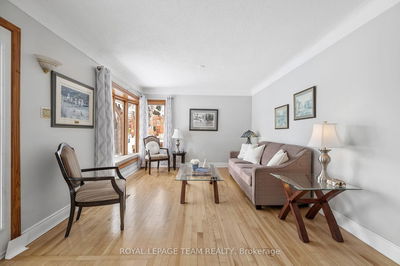 1357 Thames St, Ottawa - Carlington image-0-4