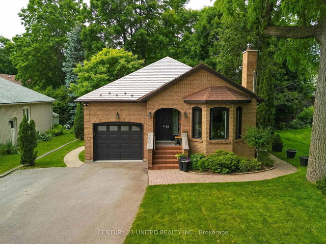18 Engleburn Place