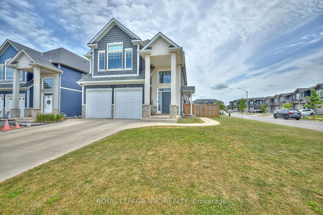 14 Lamb Crescent