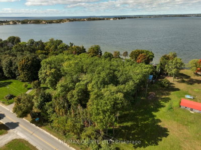 1866-1874 County Rd 12 Road • Prince Edward County, ON photo 6