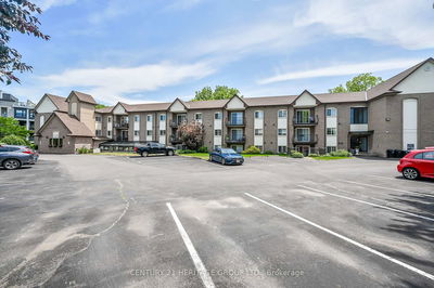 Unit #207 — 20 John St, Grimsby - Grimsby East image-0-2
