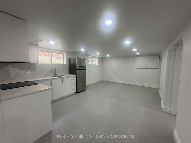 Unit #3 - 43 Norwich Road