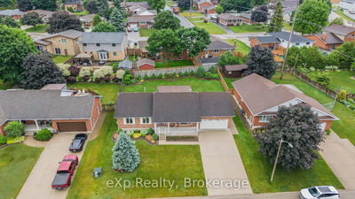 655 17th Street Cres, Hanover - Hanover image-0-2