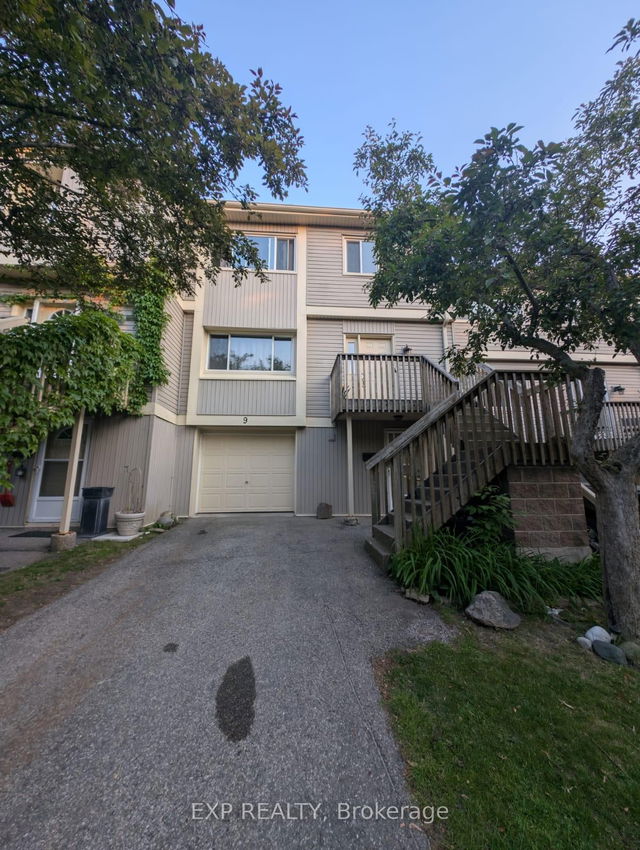 9 - 30 Green Valley Drive