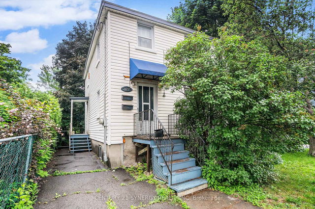 327 Richelieu Avenue