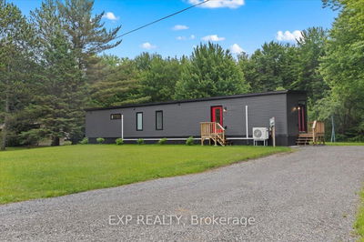 Unit 51 — 5620 Rockdale Rd, Vars - Vars Village image-0-2