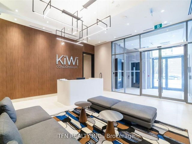 910 - 212 King William Street