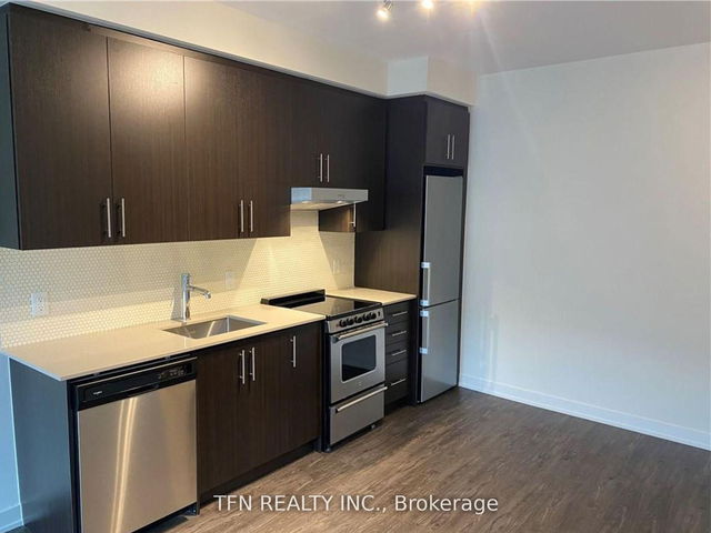 910 - 212 King William Street