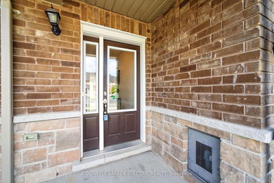 1651 Hetherington Dr, Peterborough North - 1 University Heights image-0-1