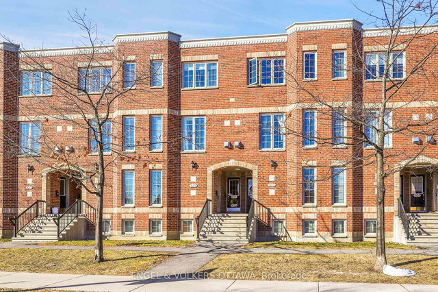 10 - 811 Longfields Drive
