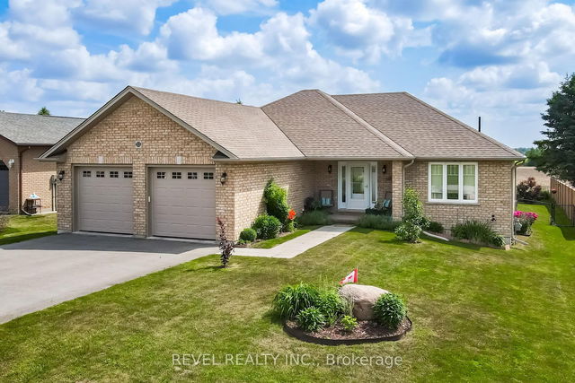 35 Bruce Crescent