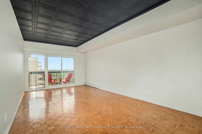 Unit 1806 — 158A McArthur Ave, Ottawa - Vanier image-0-3
