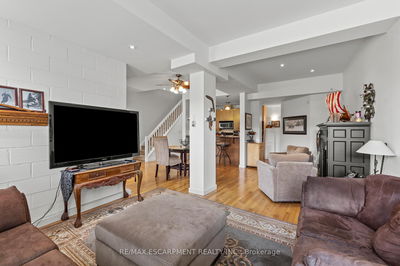 Unit 1 — 49 Ontario St, Grimsby - Grimsby East image-0-4