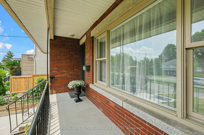181 Northwestern Ave, Ottawa - Ottawa West/Tunneys Pasture image-0-2