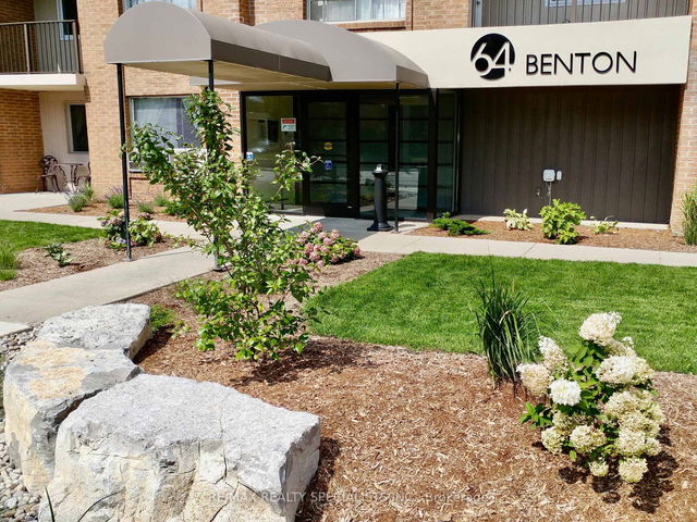 604 - 64 Benton Street