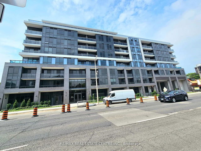 401 - 415 Main Street W