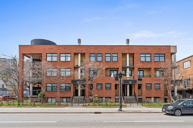 270 King Edward Avenue