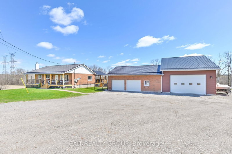 1690 Wallbridge Loyalist Rd, Belleville, K8N 4Z5 | Image 2
