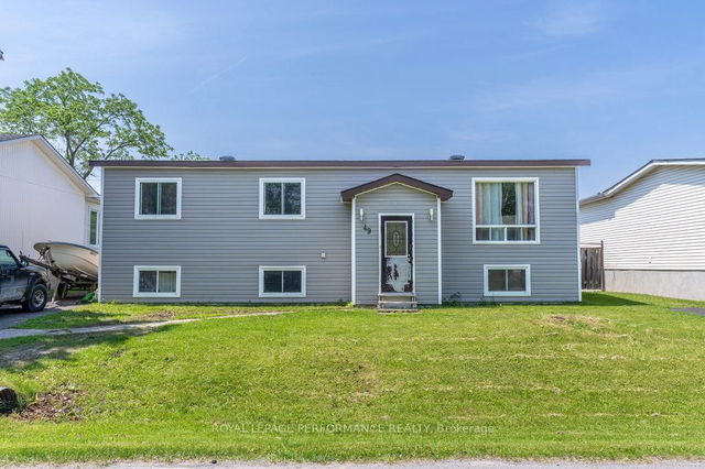 49 Fringewood Drive