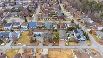 924 Beauchamp Ave, Orleans - Hiawatha Park/Convent Glen image-0-2