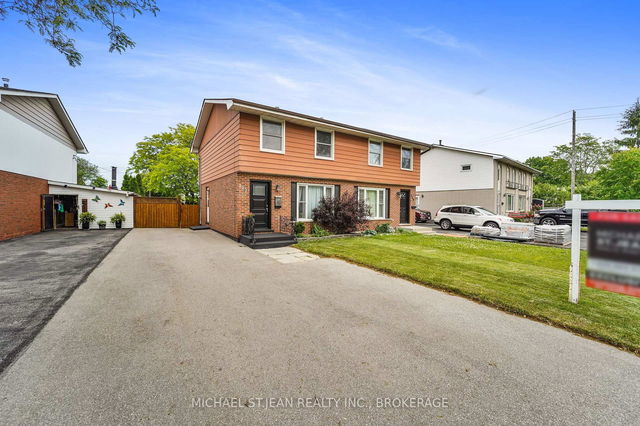 247 St Andrews Drive