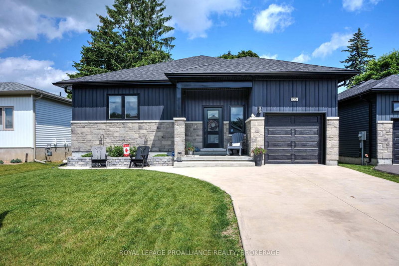 125 Maplecroft Crt, Gananoque, K7G 0A6 | Image 2