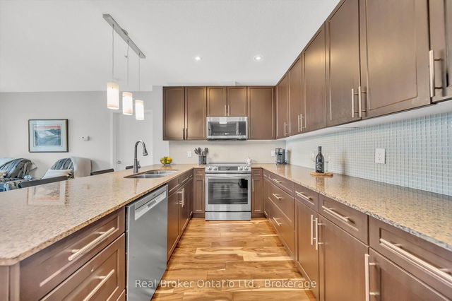 214 - 188 King Street S