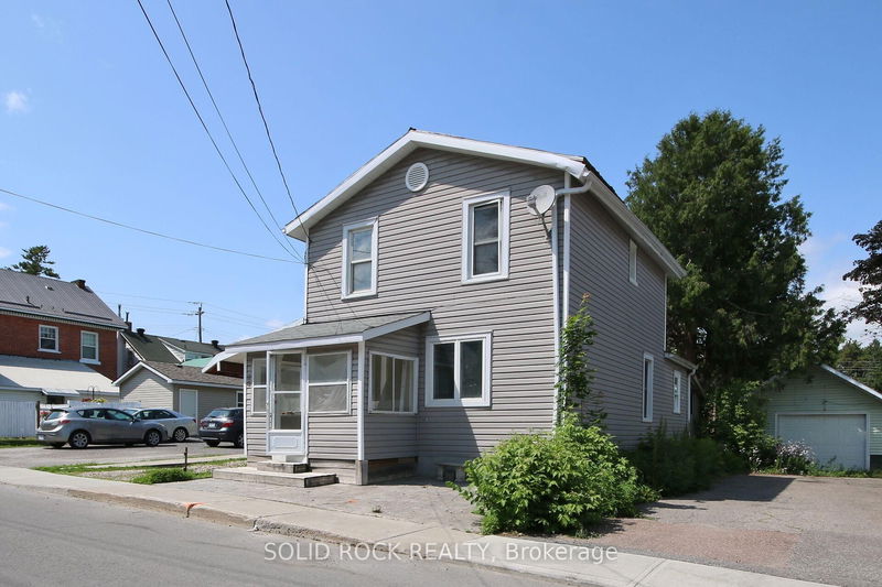 25 Burwash St, Arnprior - Arnprior image-0-0