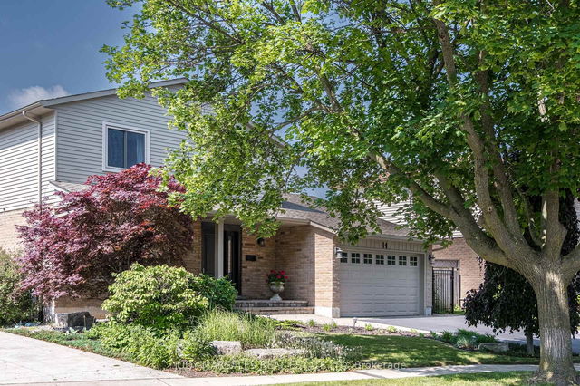 14 Bing Crescent