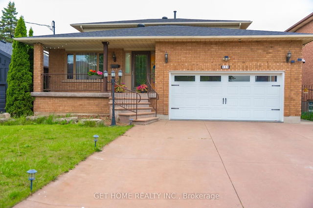 111 AUBREY Avenue
