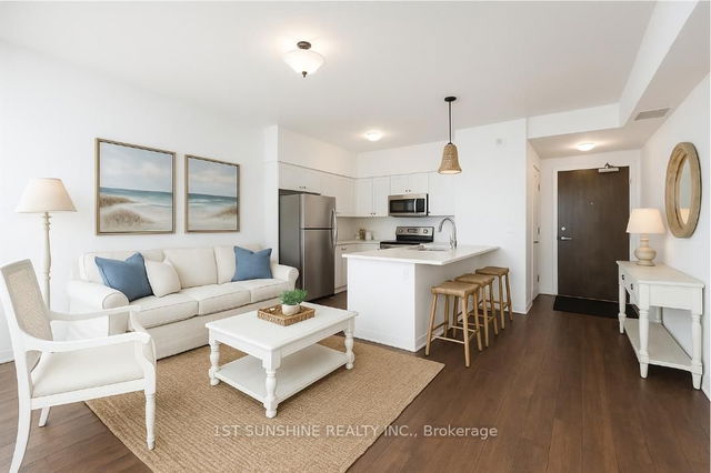 1114 - 112 King Street E