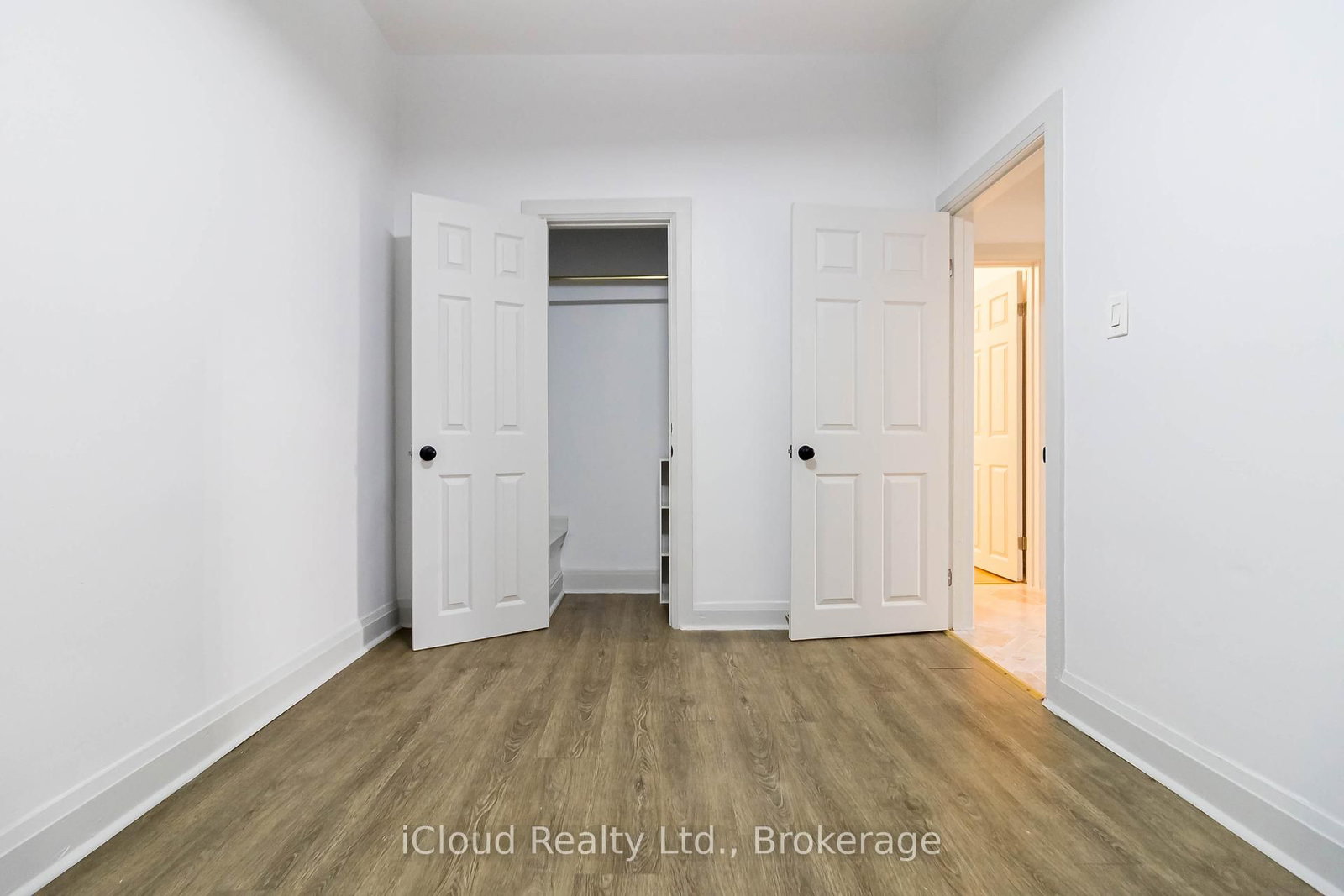 219 James Street N, Unit 3 - Photo 11