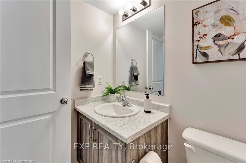 166 Rochefort Street, Unit E - Photo 21