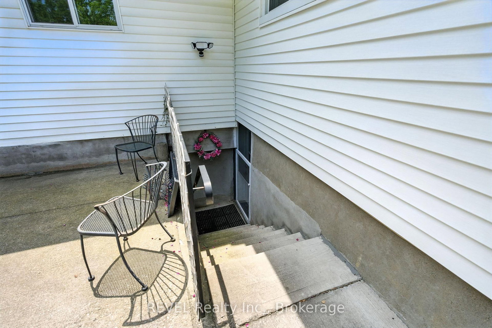 Listing Image 33