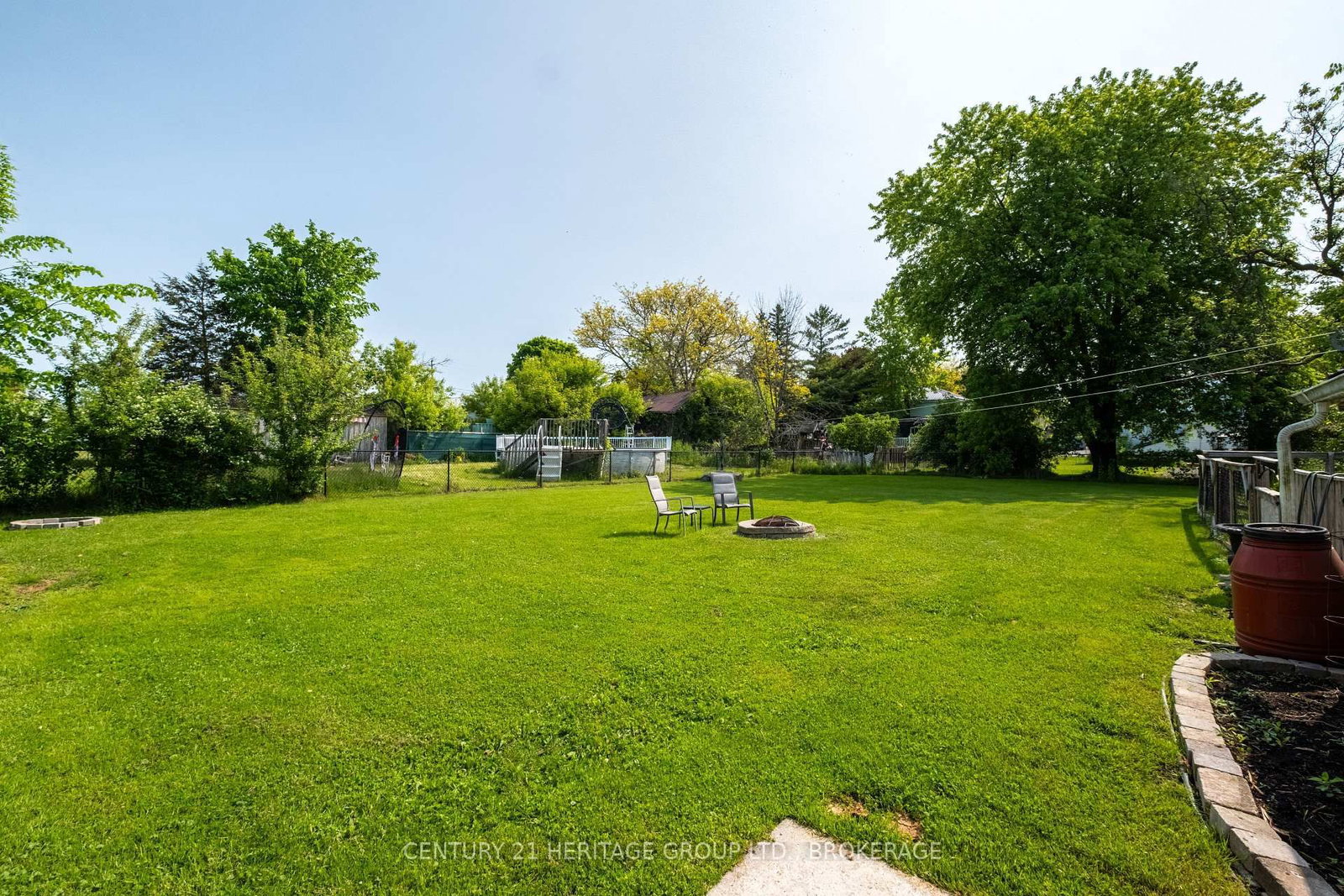 Listing Image 7