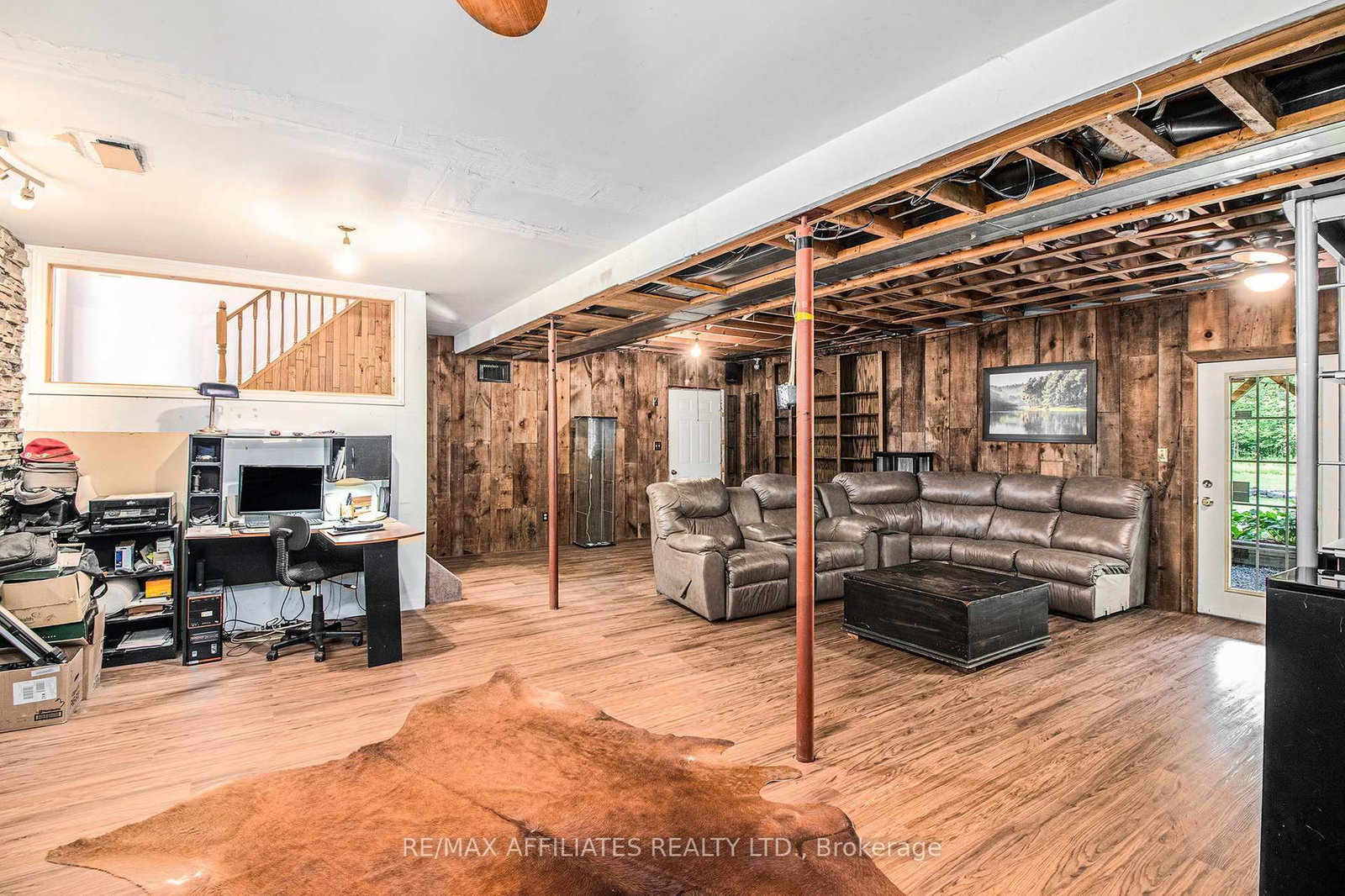 Detached House sold at 9674 Hall Road, Augusta, Ontario, K0G 1R0 - Augusta Twp - MLS: X12242030