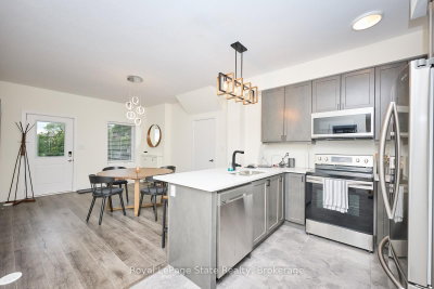 Unit 23 — 590 North Service Road — photo 6