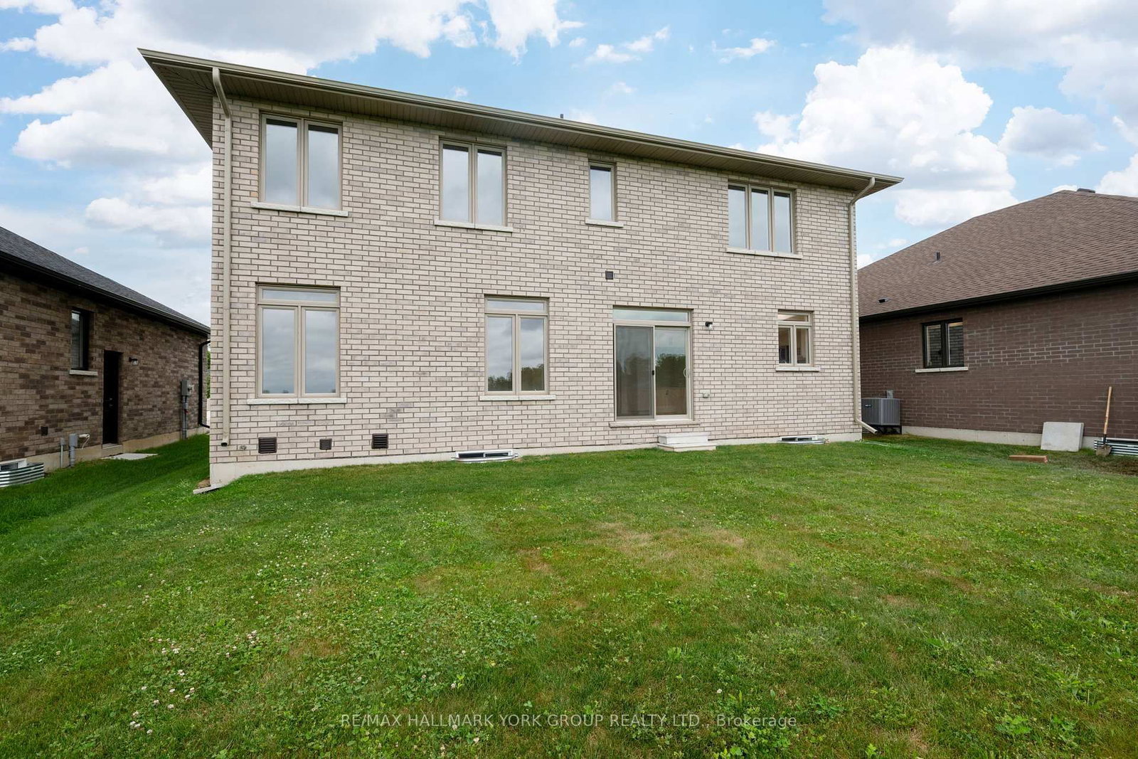 Listing Image 34