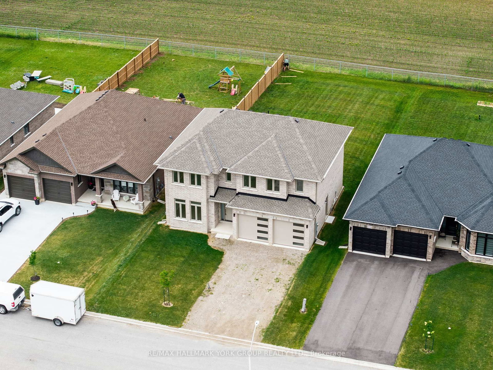 Listing Image 38