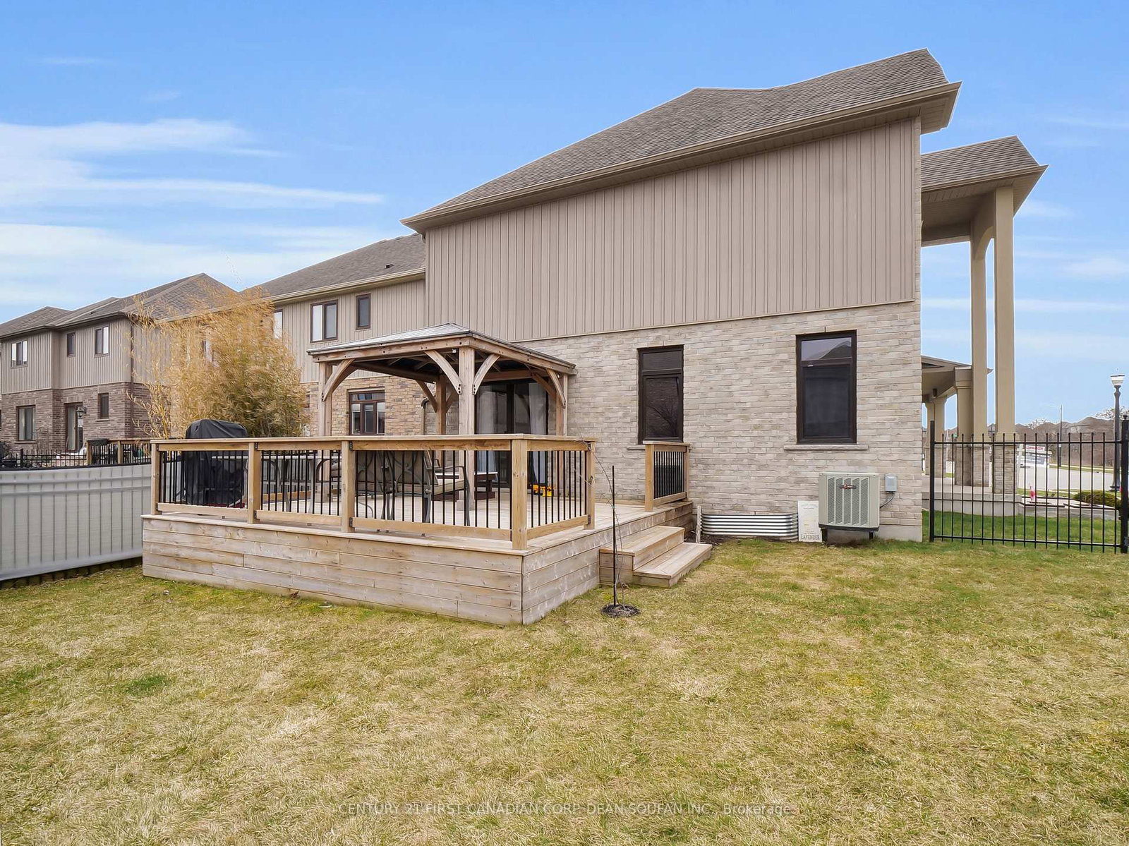 Listing Image 43