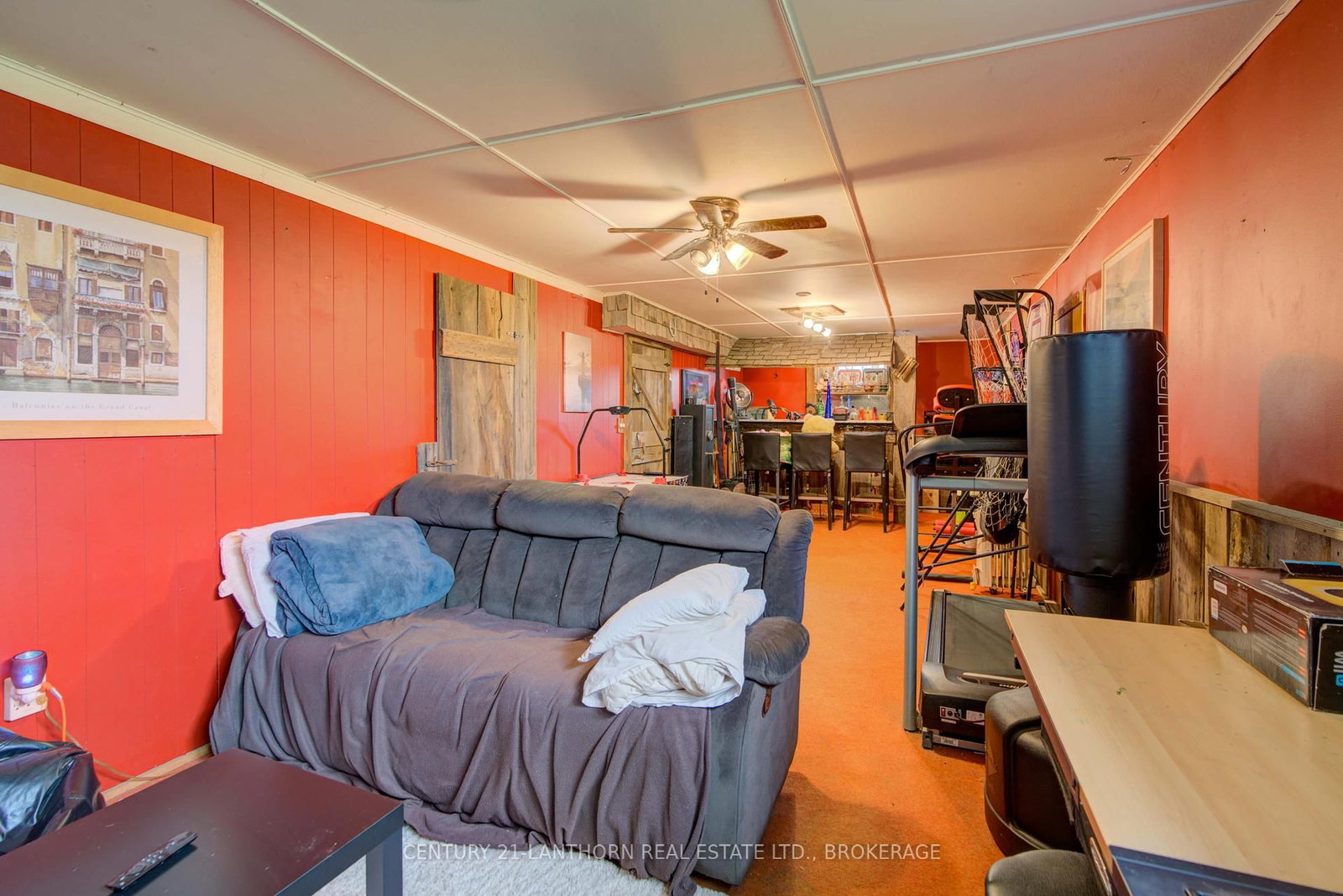 Listing Image 35