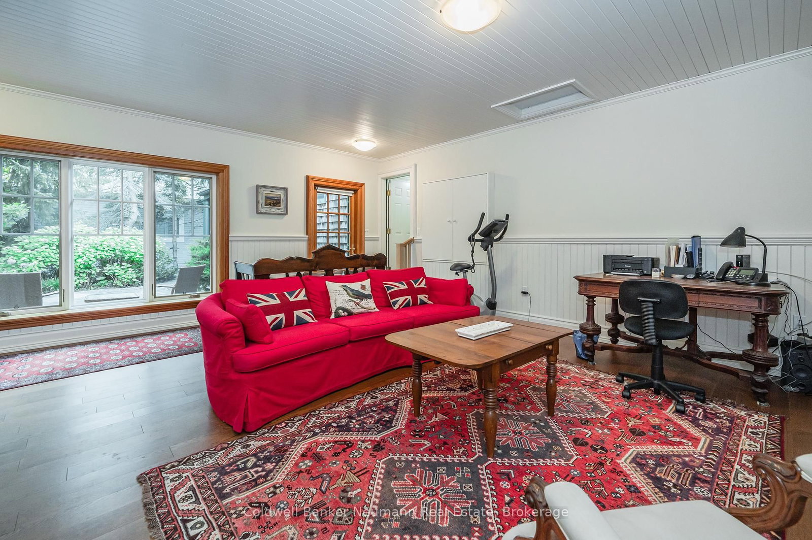 Listing Image 15