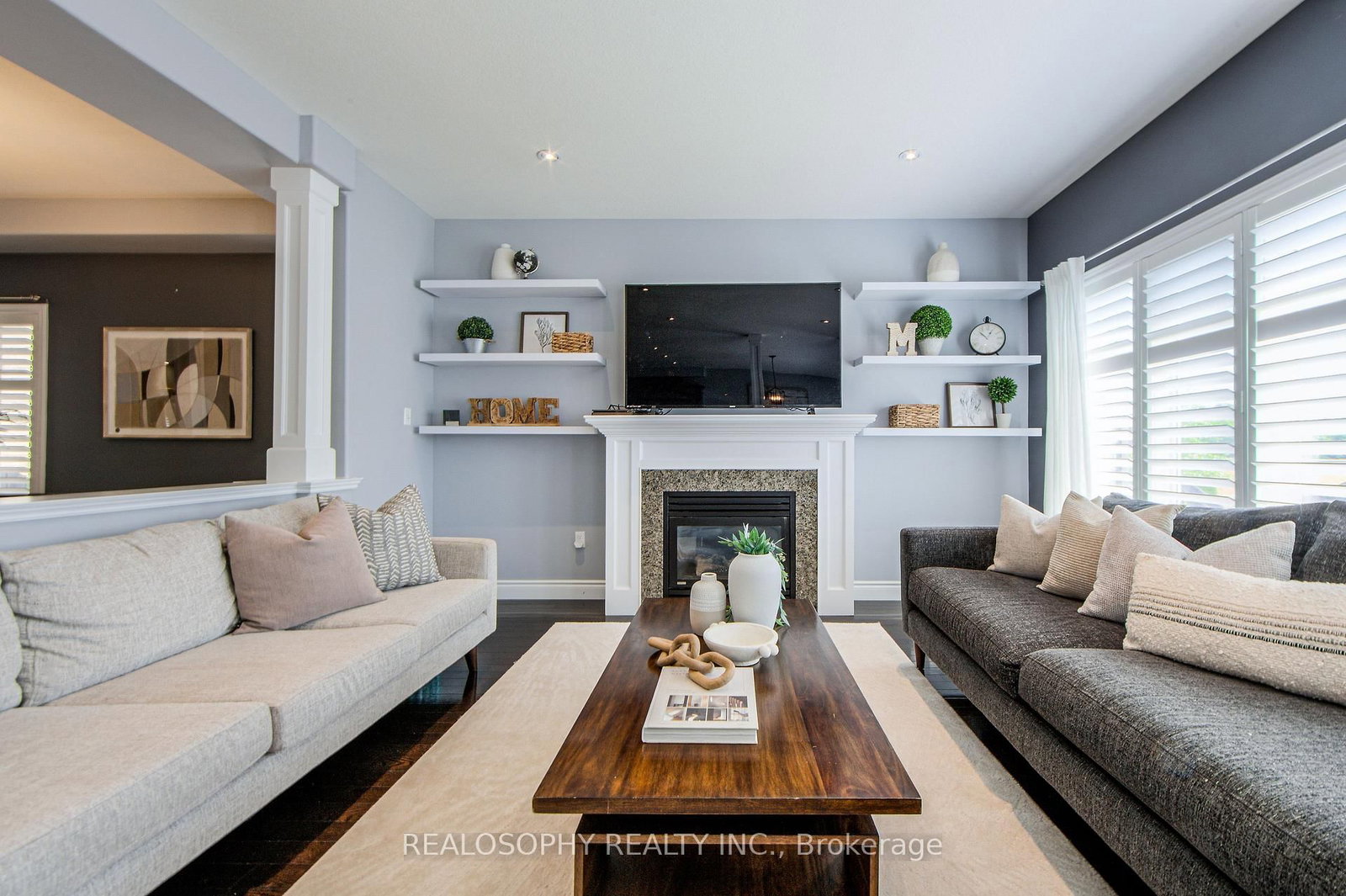 Listing Image 12