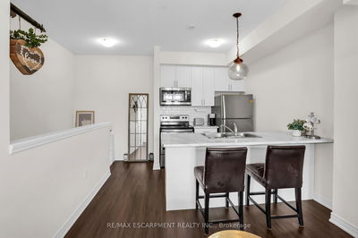 Unit 10 — 5016 Serena Dr, Lincoln - Beamsville image-0-3