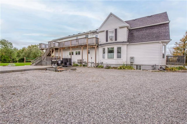 9268 Lundys Lane