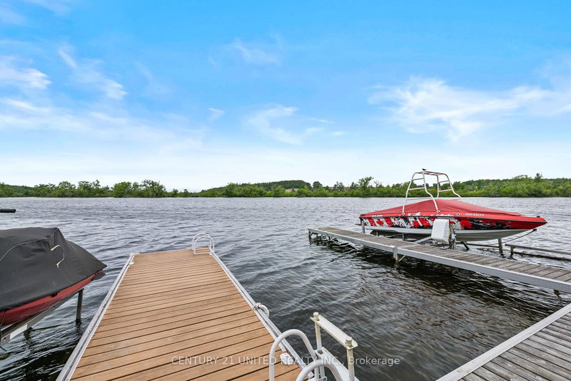 210 Thompson Rd, Otonabee-South Monaghan, K9J 6X8 | Image 3