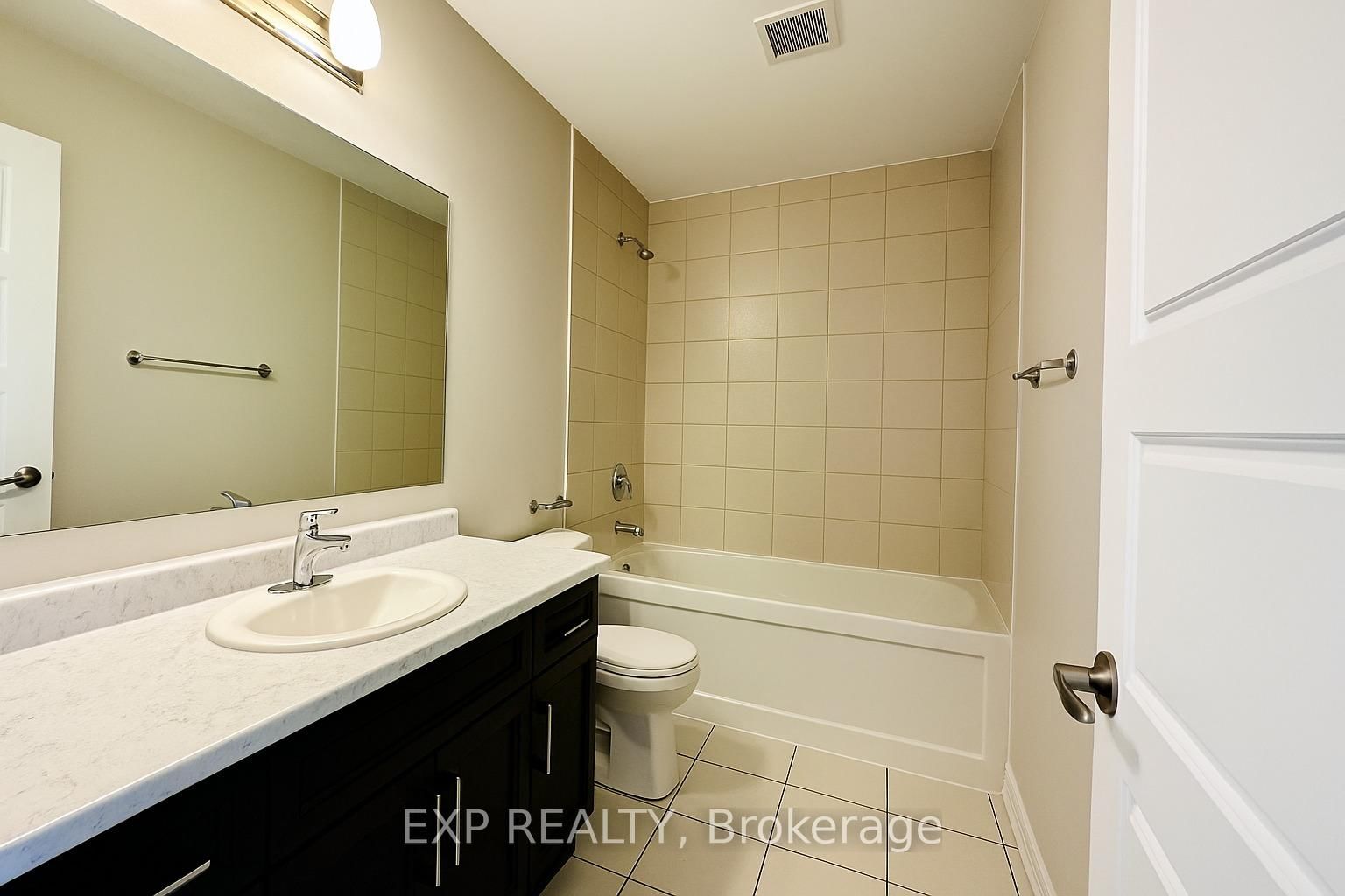 8 Saxony Street - Photo 17