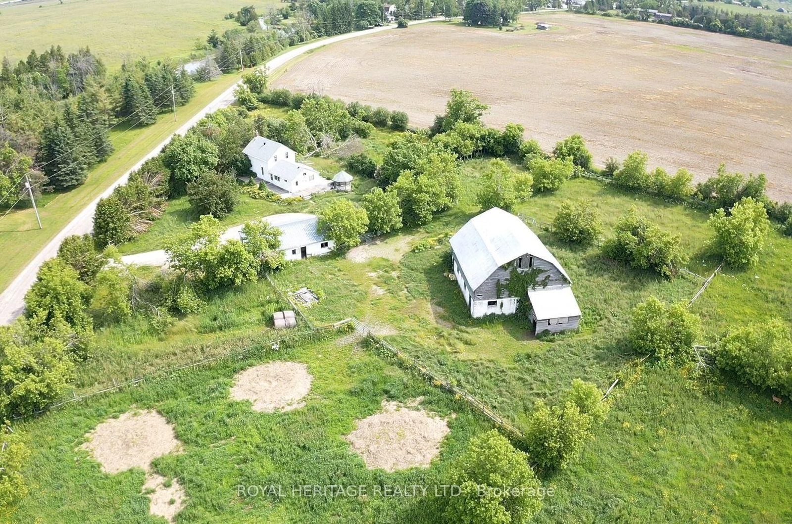 Listing Image 7