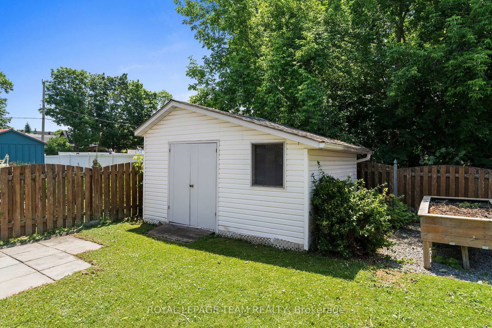 Listing Image 44