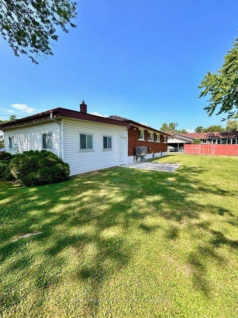 4486 Lyons Creek Rd, Niagara Falls, L2E 6S6 | Image 3